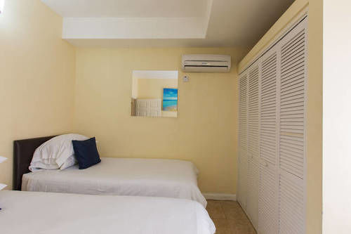 New Kingston Apartments At Kensington Екстер'єр фото