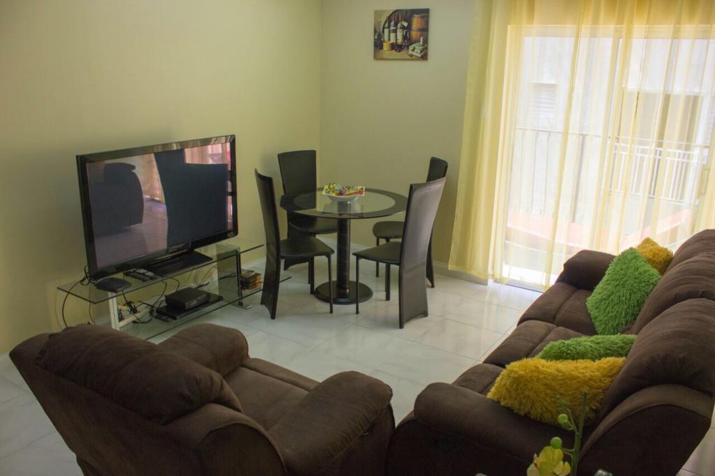 New Kingston Apartments At Kensington Екстер'єр фото